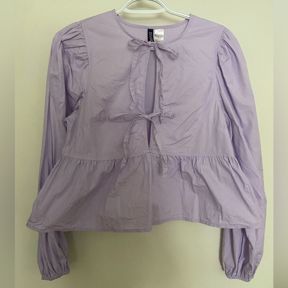 H&M tie front blouse - Picture 2 of 4